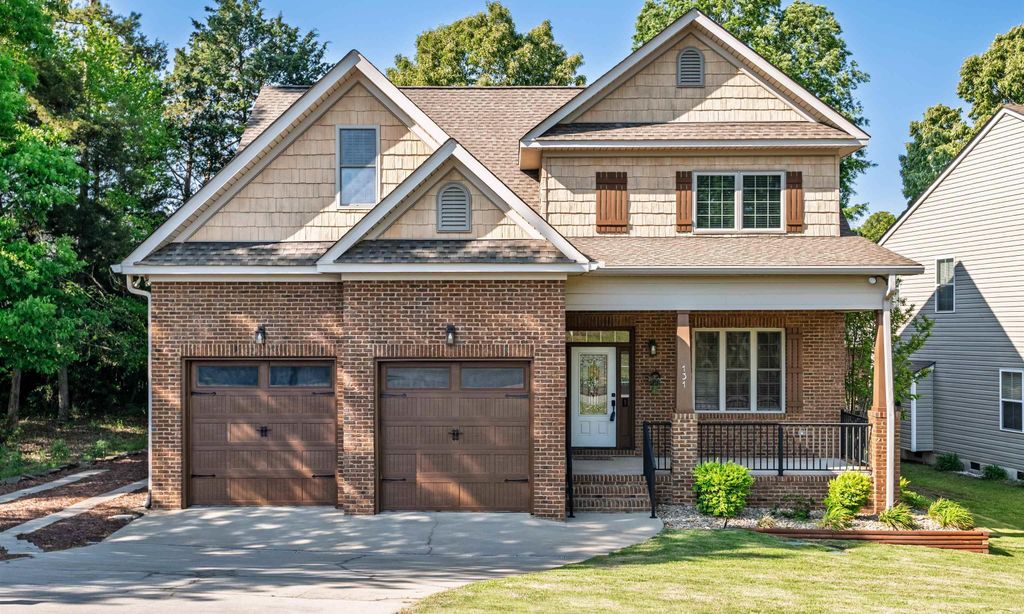 131 Garden Brooke Drive
