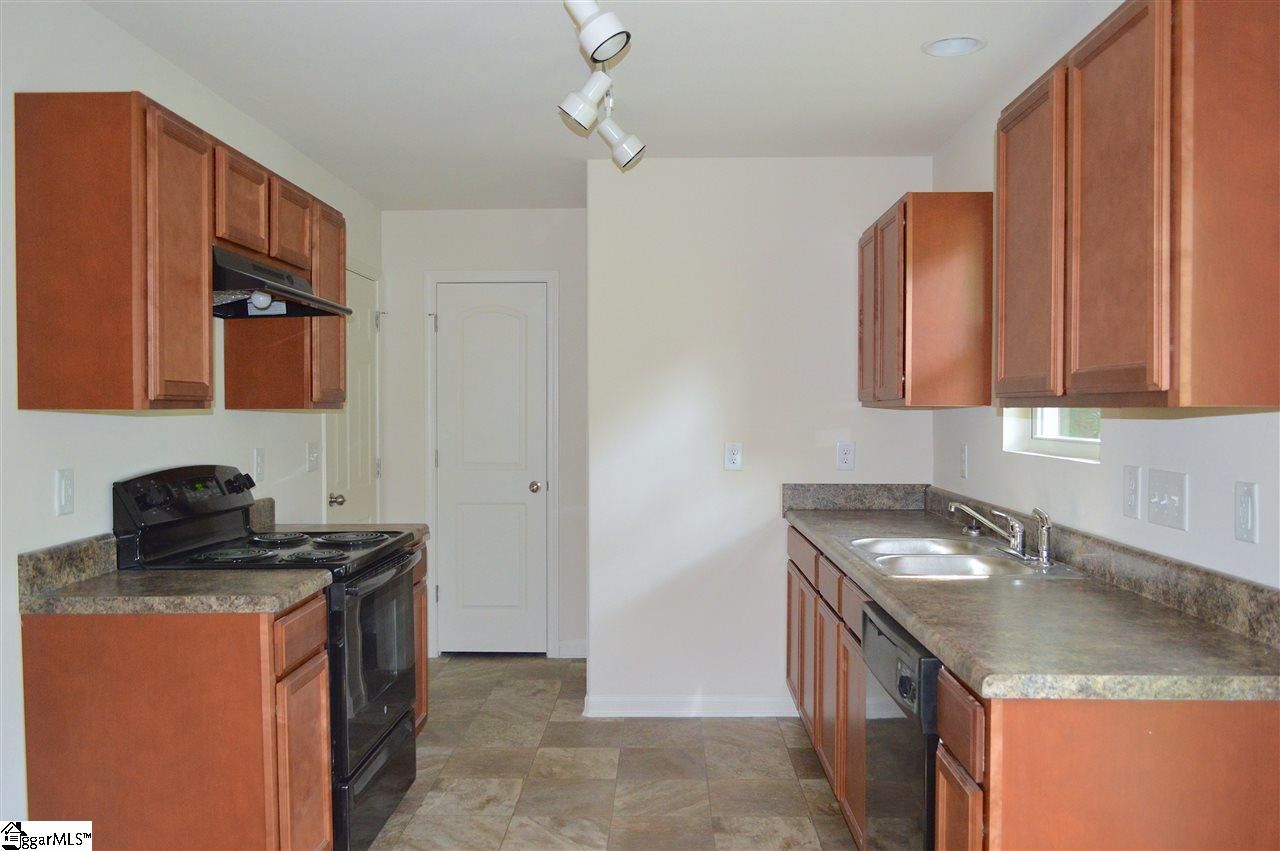Property image 4 at 239 Anita Drive, Spartanburg, SC 29302