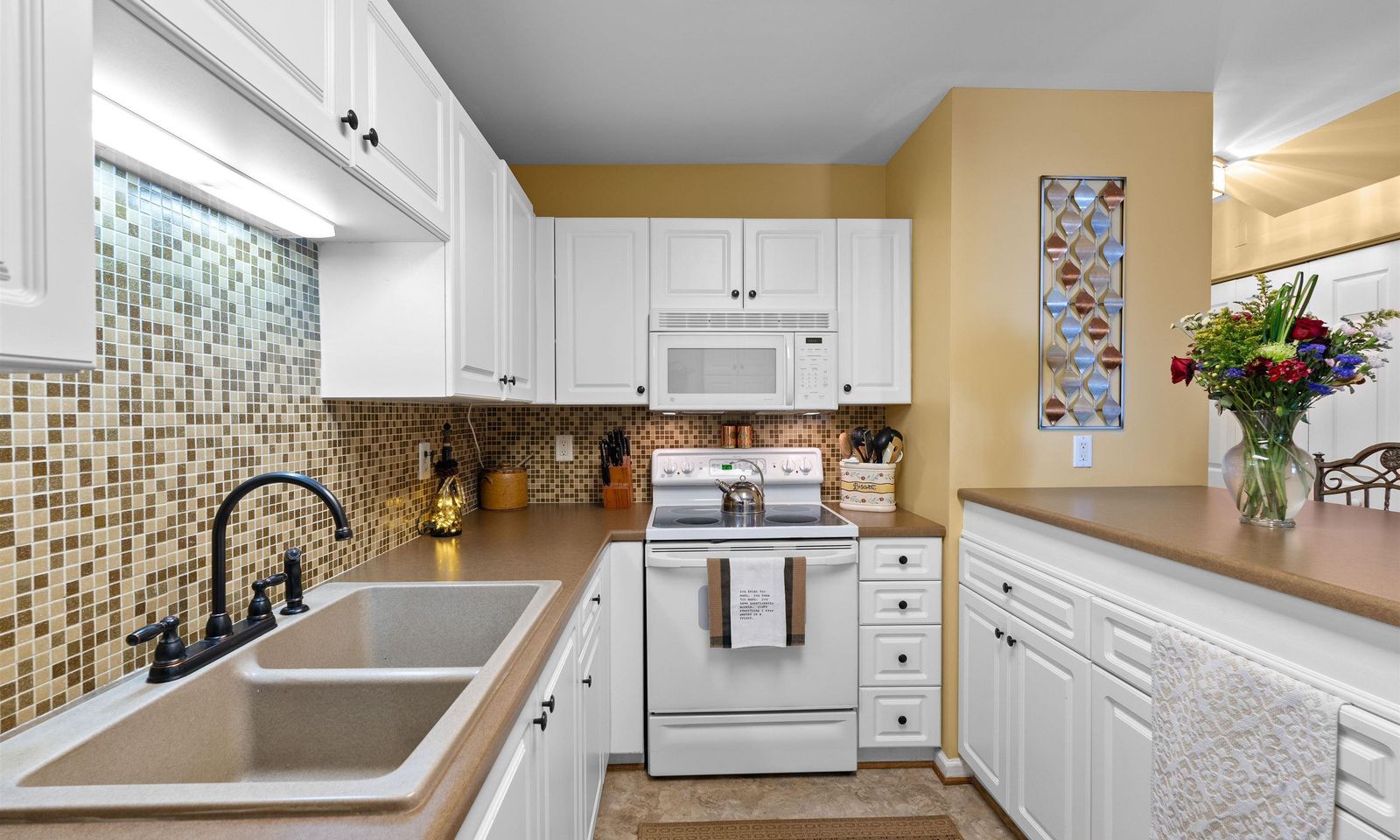 Property image 5 at 304 Rockbrook Court, Greer, SC 29650