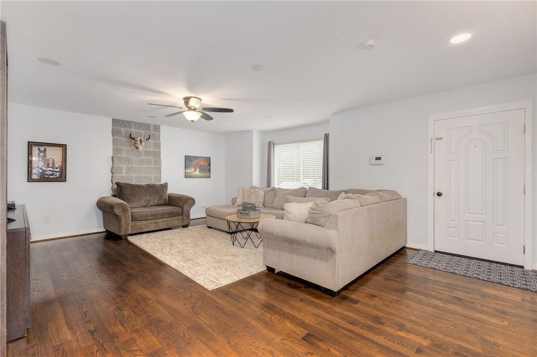Property image 5 at 105 Vineyard Road, Clemson, SC 29631