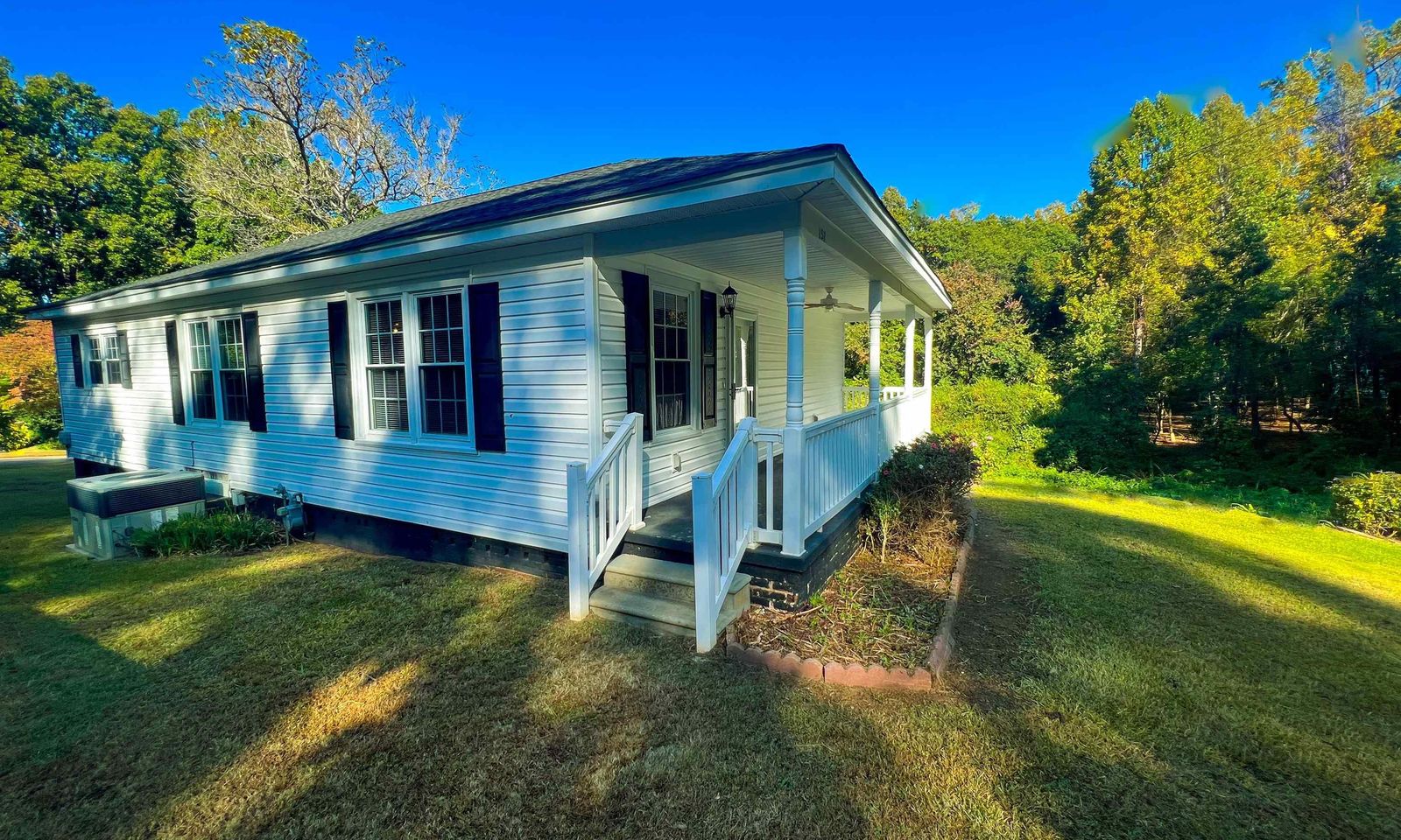 Property image 2 at 157 Ryan Street, Easley, SC 29640