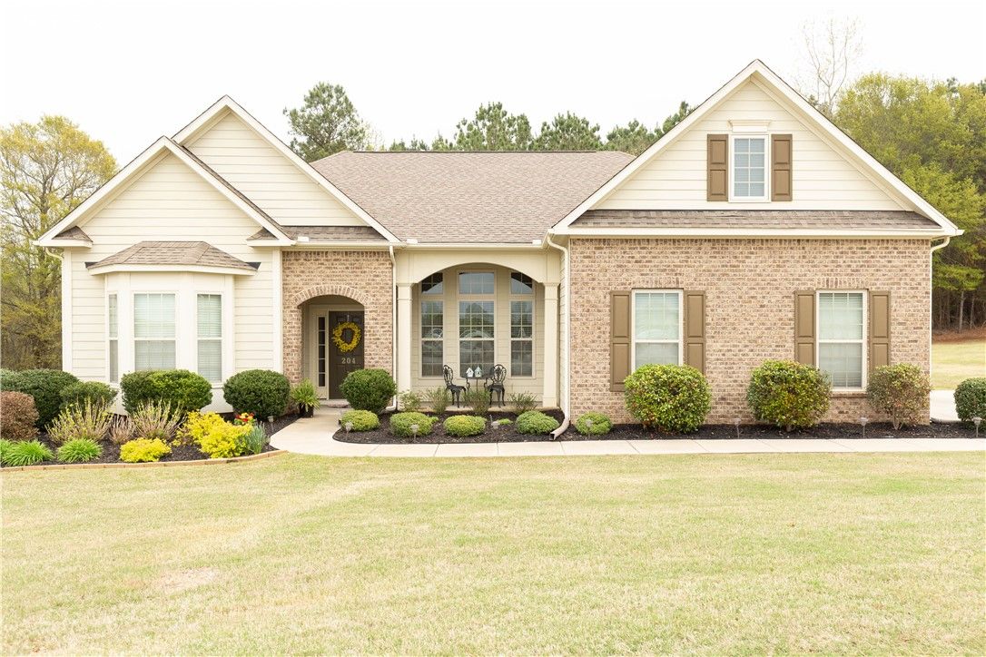 Property image 1 at 204 Meadows Edge Court, Anderson, SC 29621