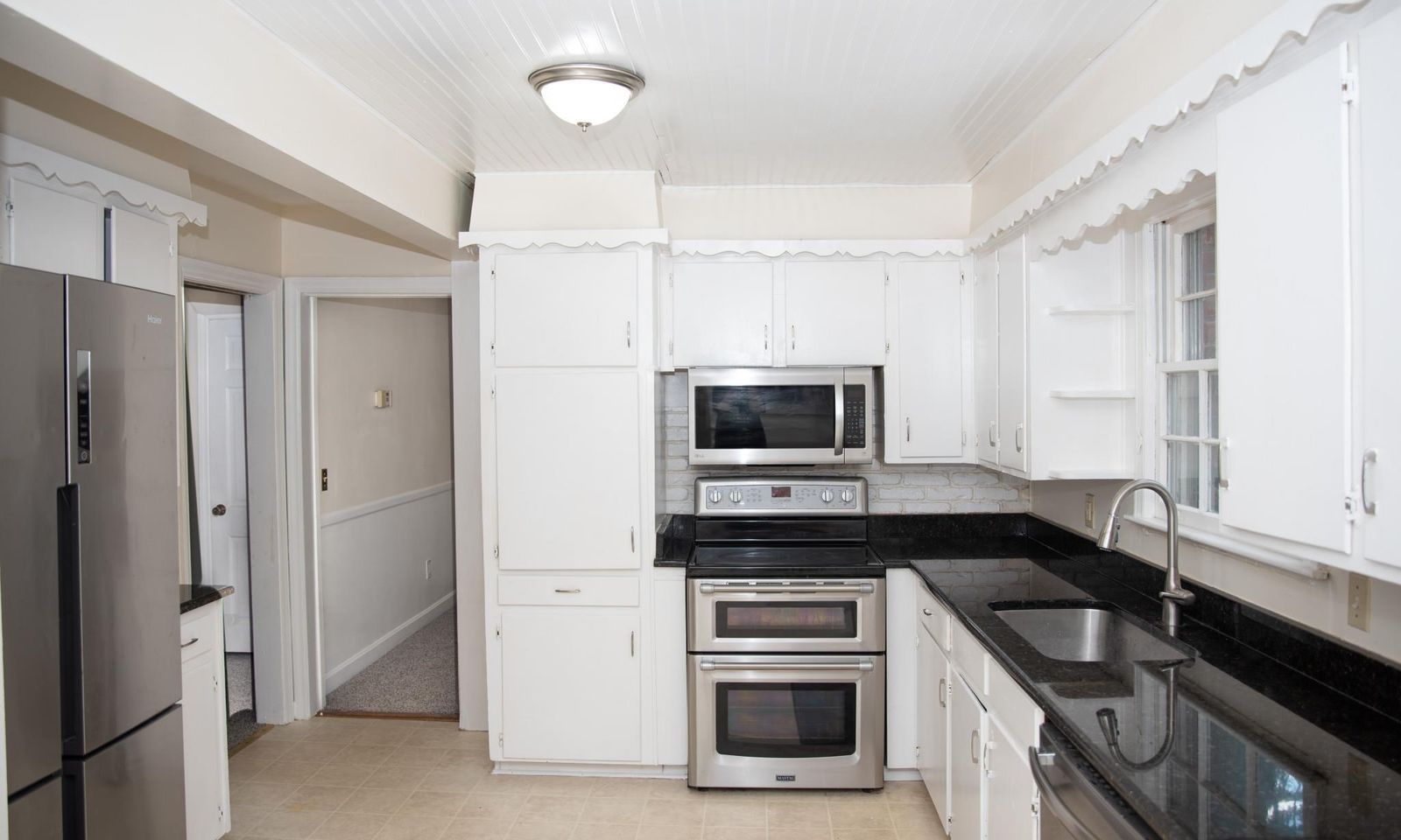Property image 4 at 309 S Stonehedge Drive, Columbia, SC 29210