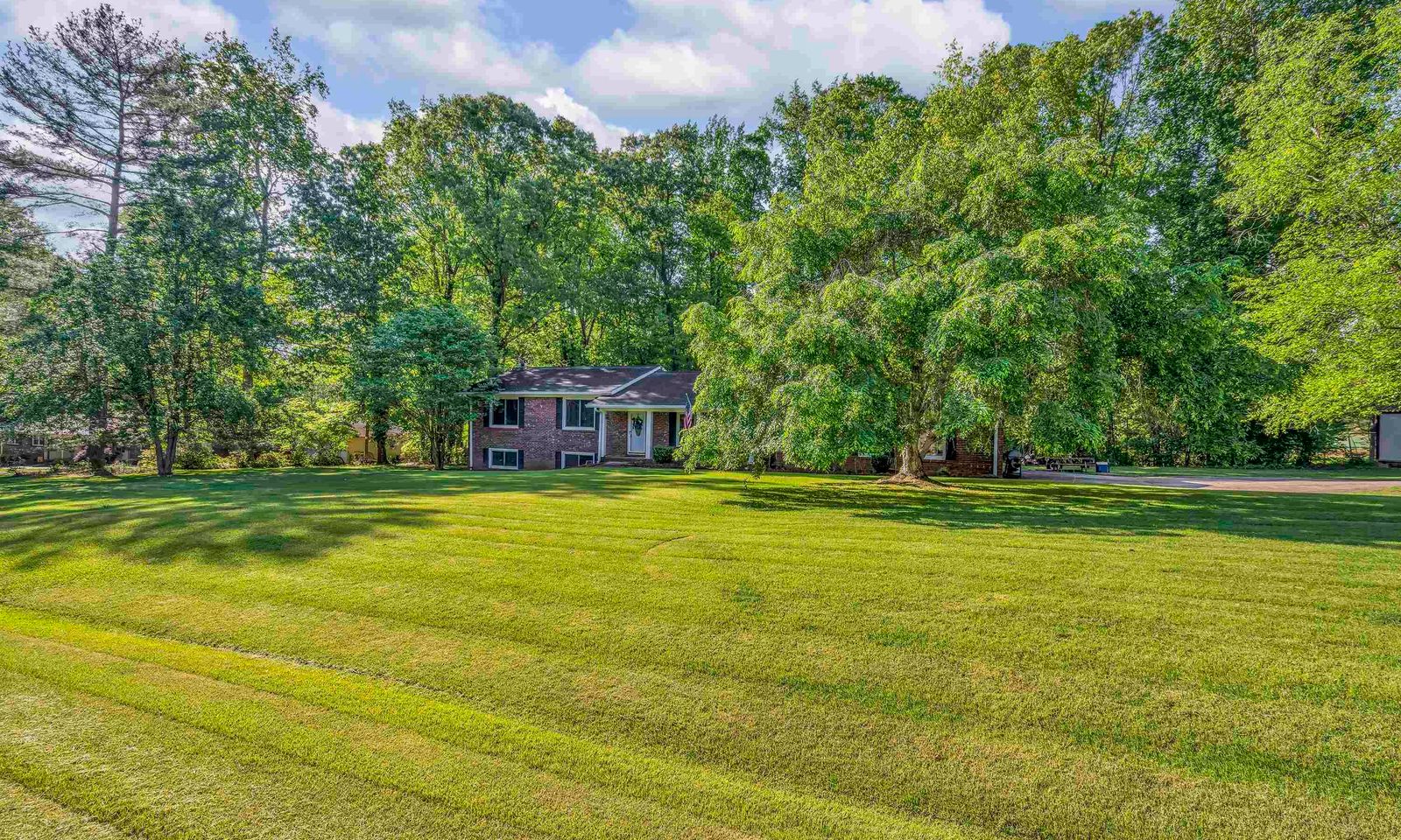 Property image 3 at 108 Forest Drive, Woodruff, SC 29388