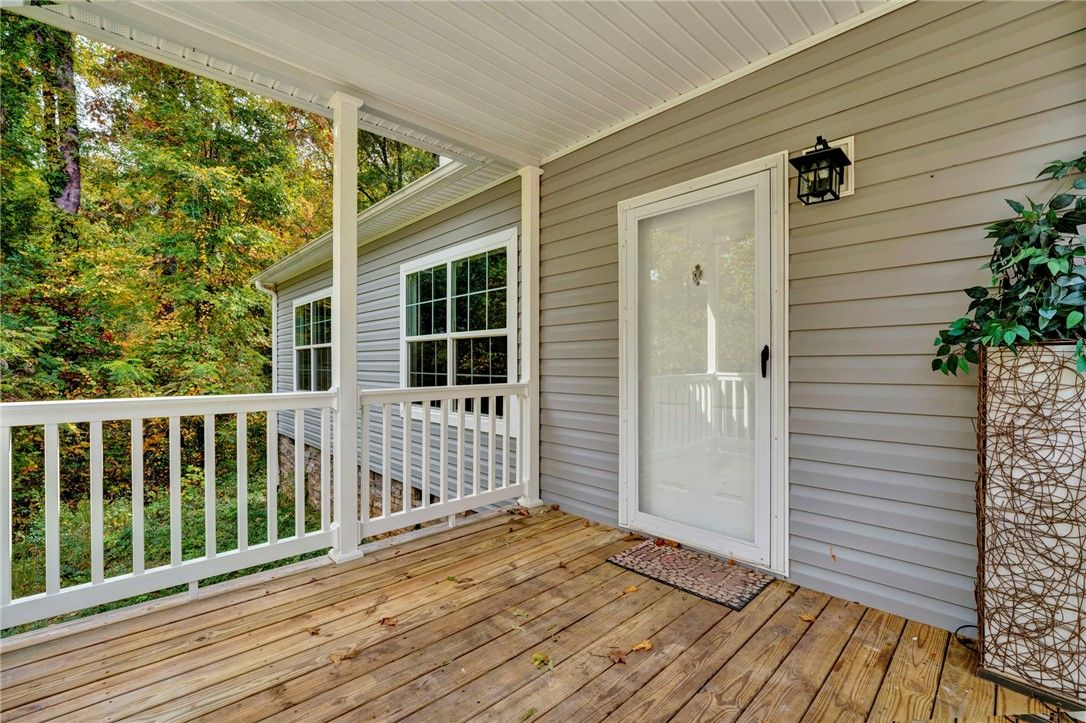 Property image 5 at 417 Indian Trail, Taylors, SC 29687