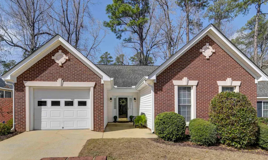 109 Garden Trail Lane