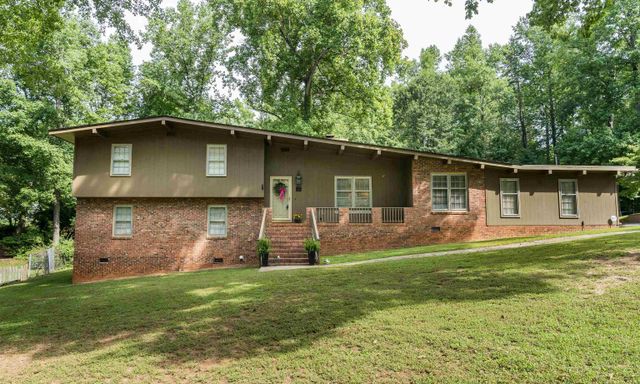 246 Heathwood Drive