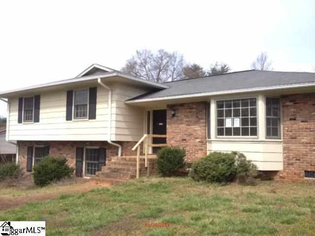 Property image 1 at 404 old stagecoach Road, Easley, SC 29642