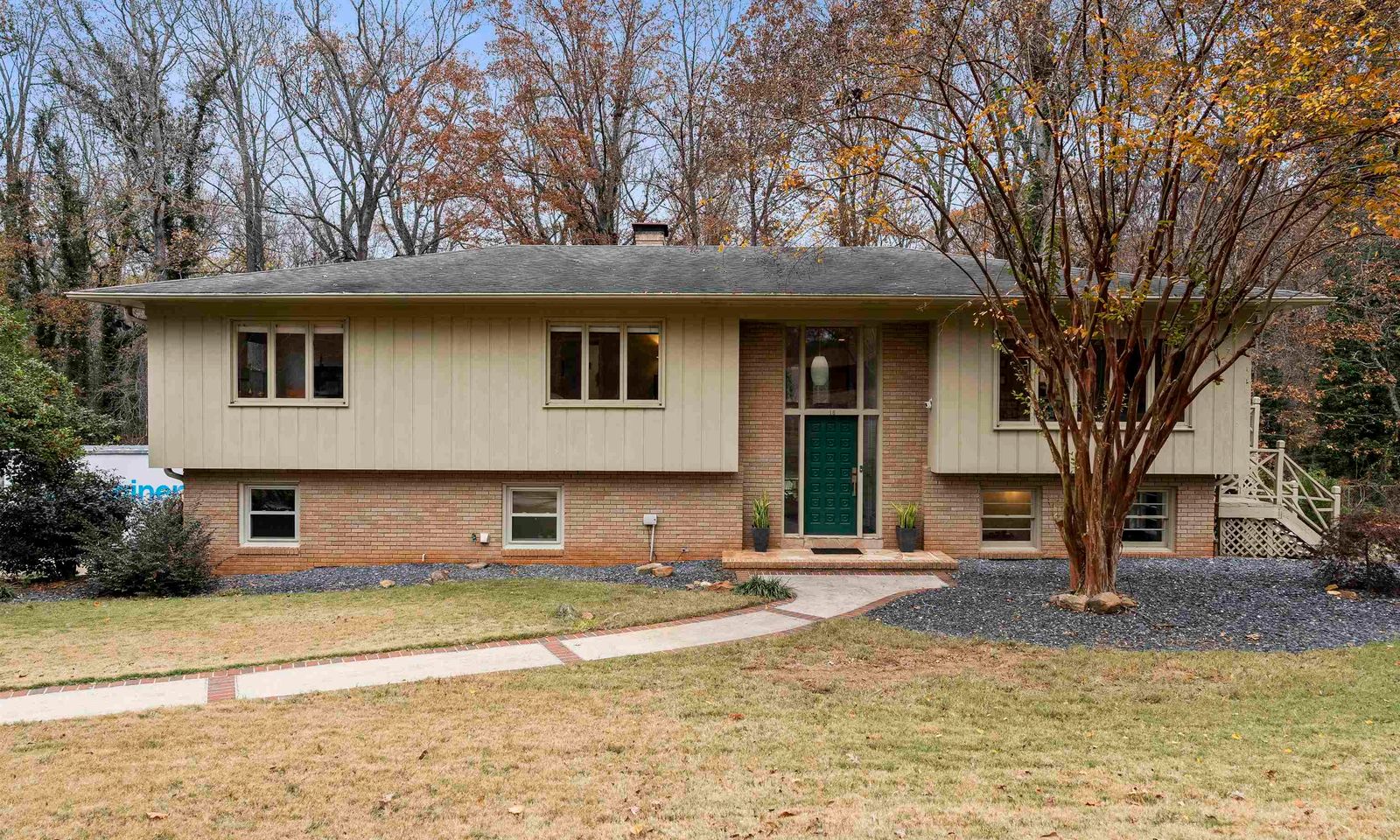 Property image 2 at 16 Hathaway Circle, Greenville, SC 29617