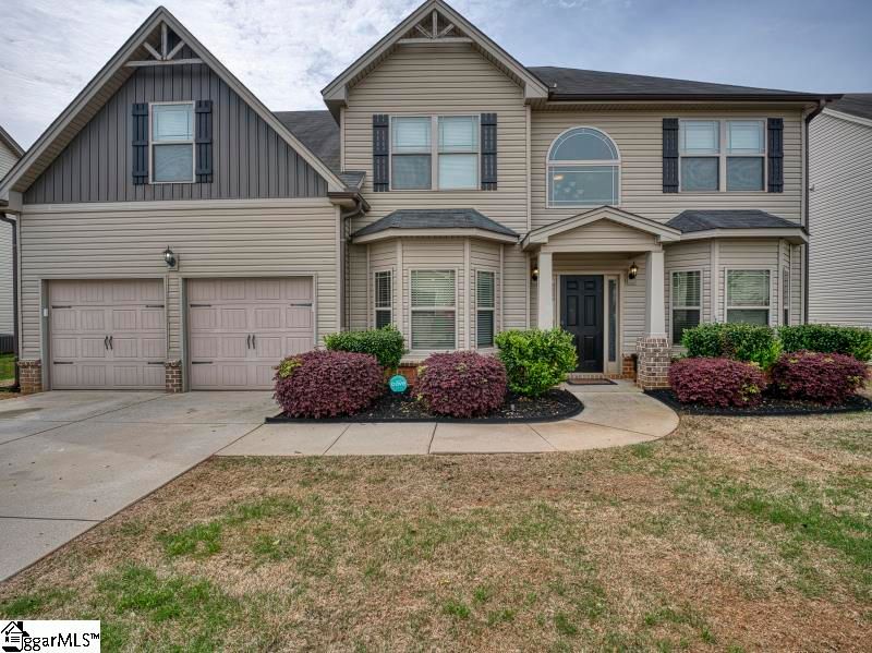 Main image of property at 128 E Farrell Drive, Woodruff, SC 29388
