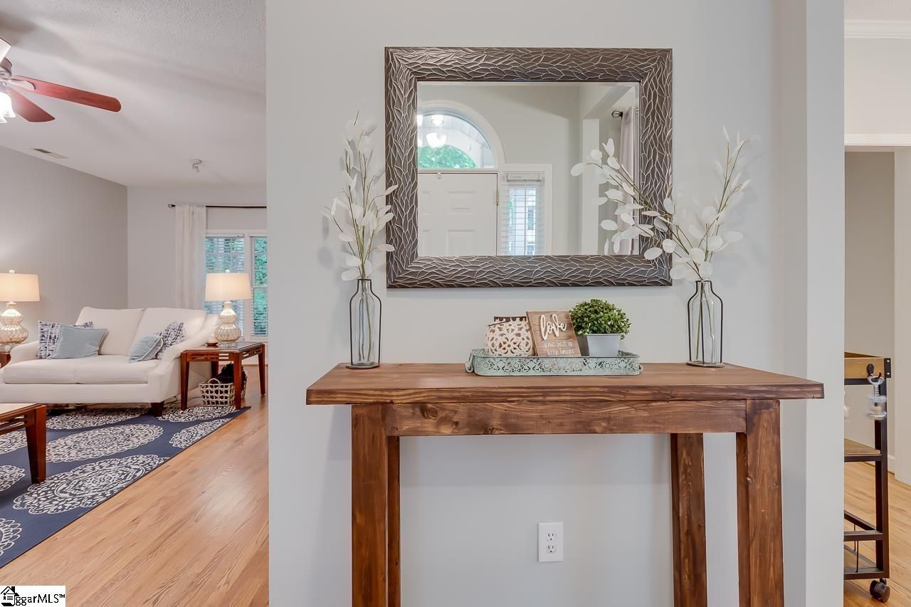 Property image 3 at 21 Summer Glen Drive, Simpsonville, SC 29681