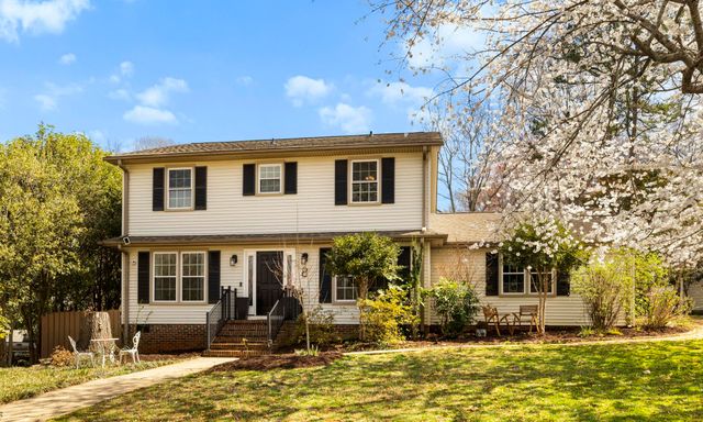 8 Westover Place
