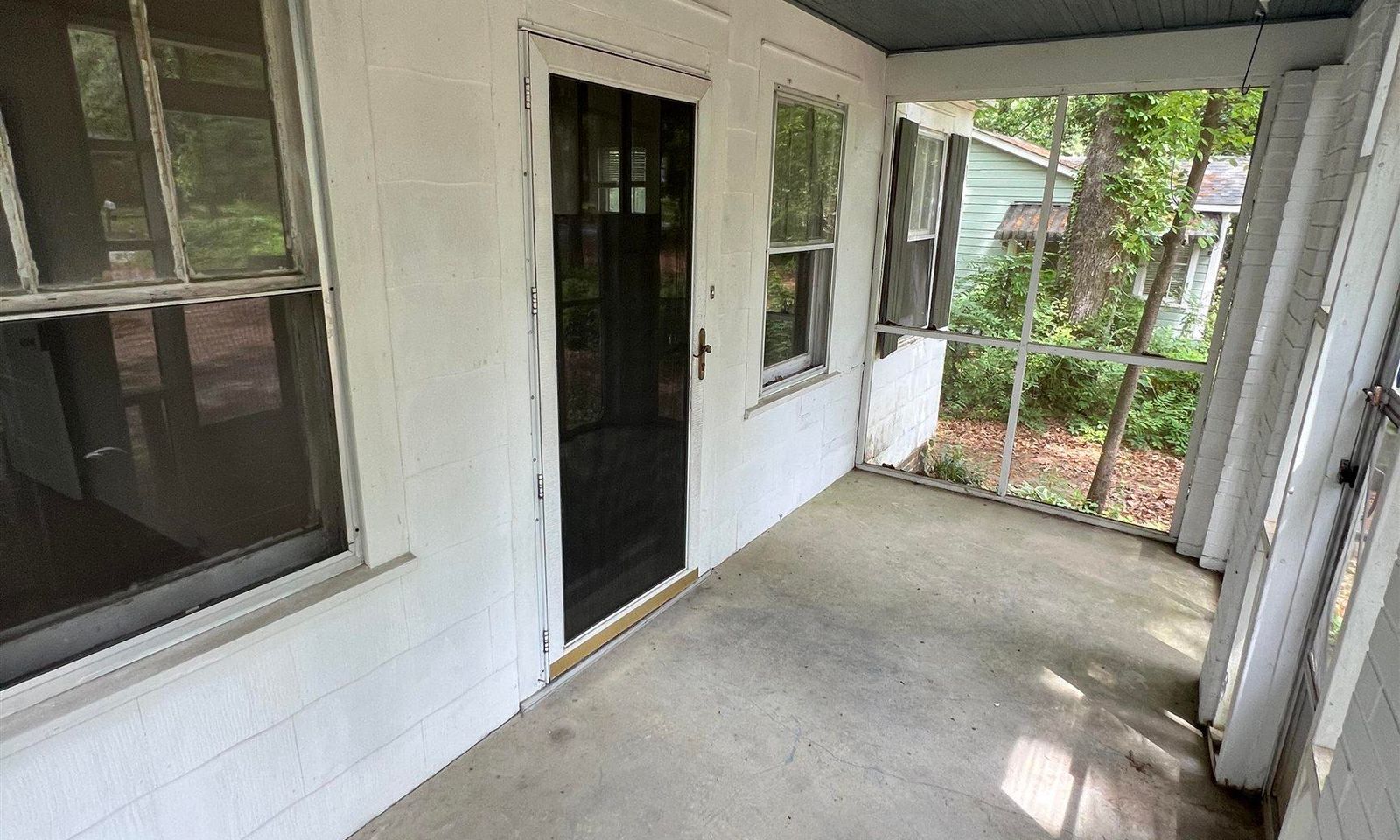 Property image 3 at 205 Arbor Drive, Columbia, SC 29206-5002
