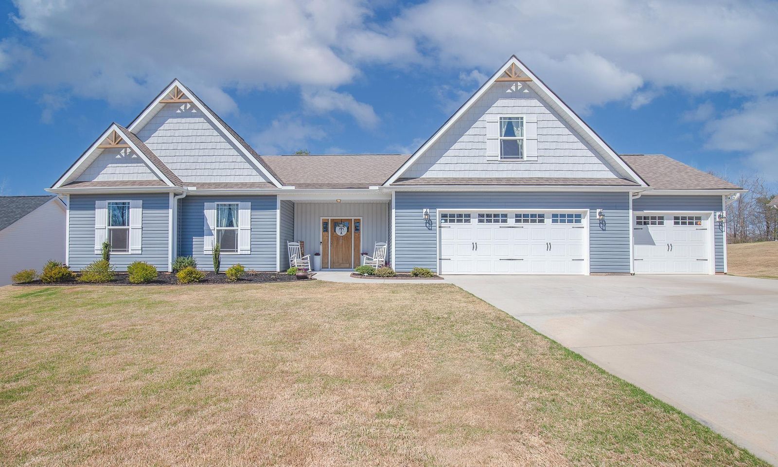 Property image 2 at 22 Waters Meadow Trail, Taylors, SC 29687-6182