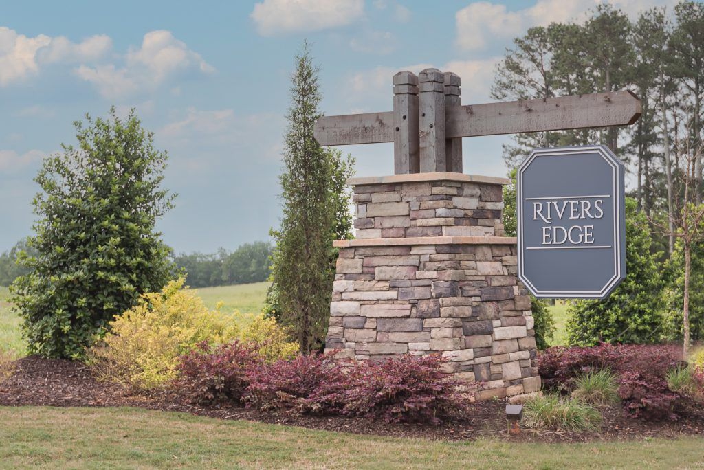 River's Edge, Piedmont Community