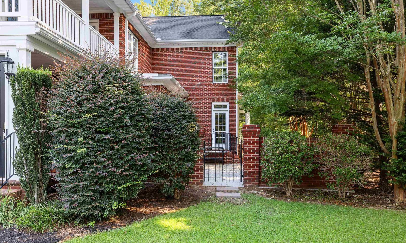 Property image 3 at 1220 Roe Ford Road, Greenville, SC 29617