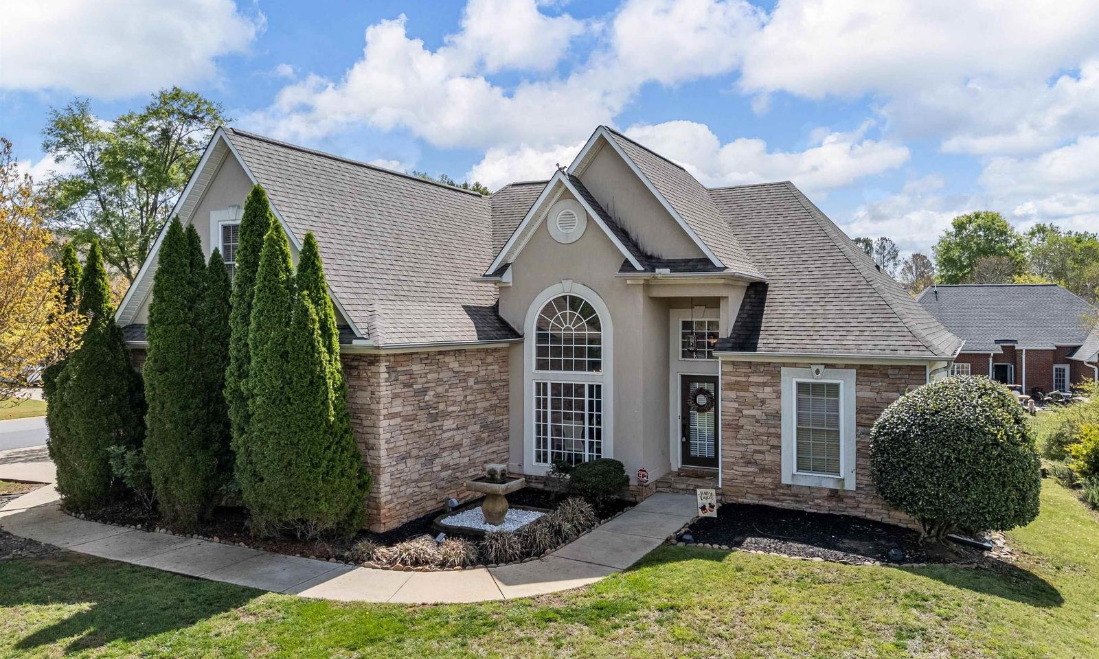 Property image 3 at 241 Rock Springs Drive, Spartanburg, SC 29301