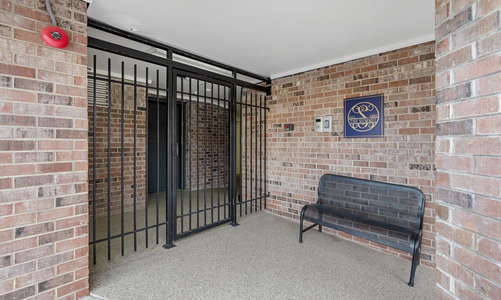 Property image 2 at 340 Rocky Top Drive, Greenville, SC 29615