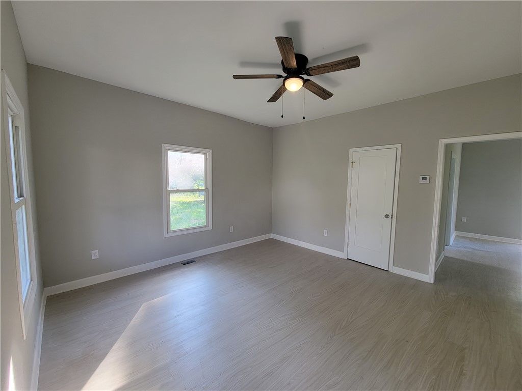 Property image 3 at 18 Clemson Street, Liberty, SC 29657