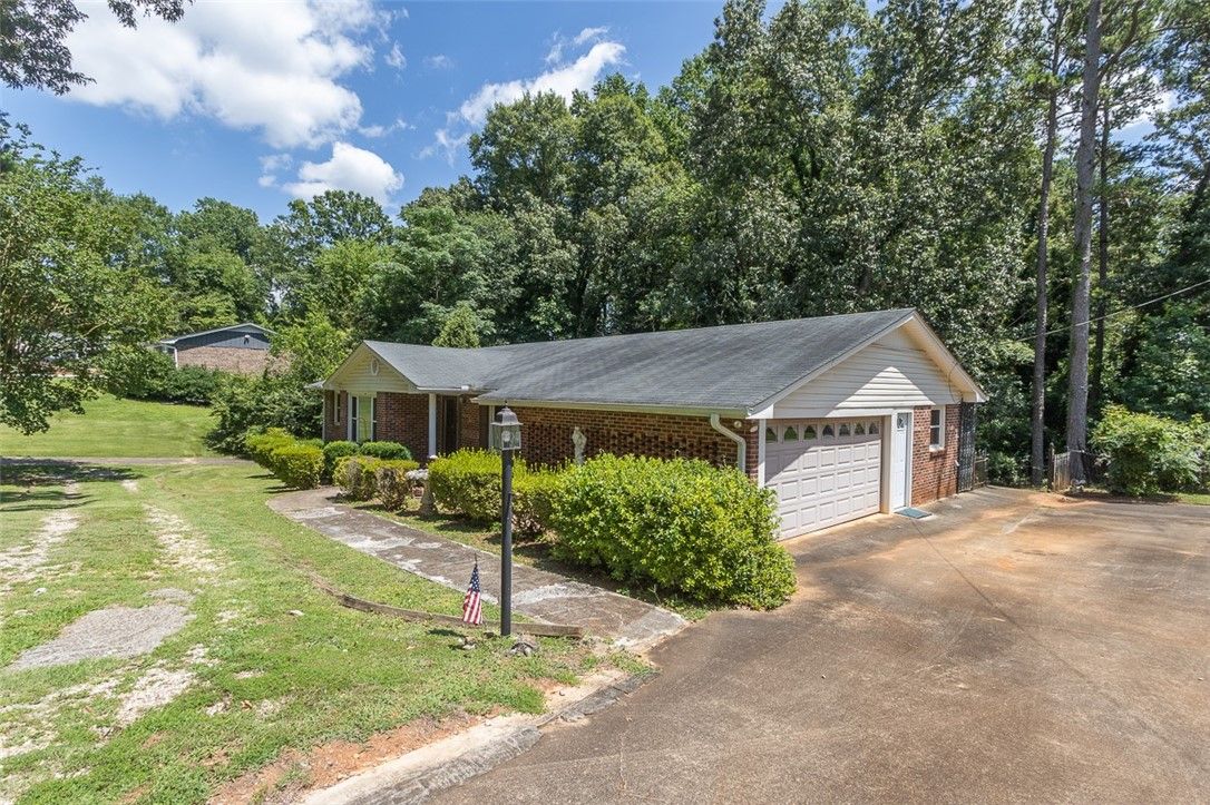 Property image 5 at 108 Nottingham Way, Anderson, SC 29621