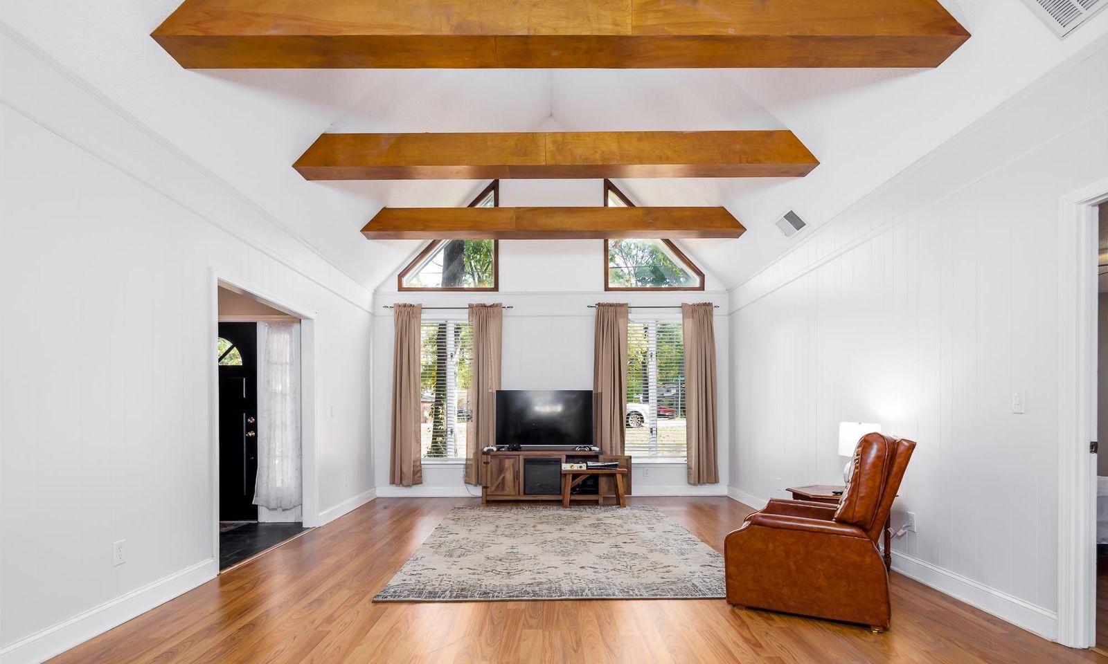 Property image 2 at 401 Nottingham Road, Columbia, SC 29210