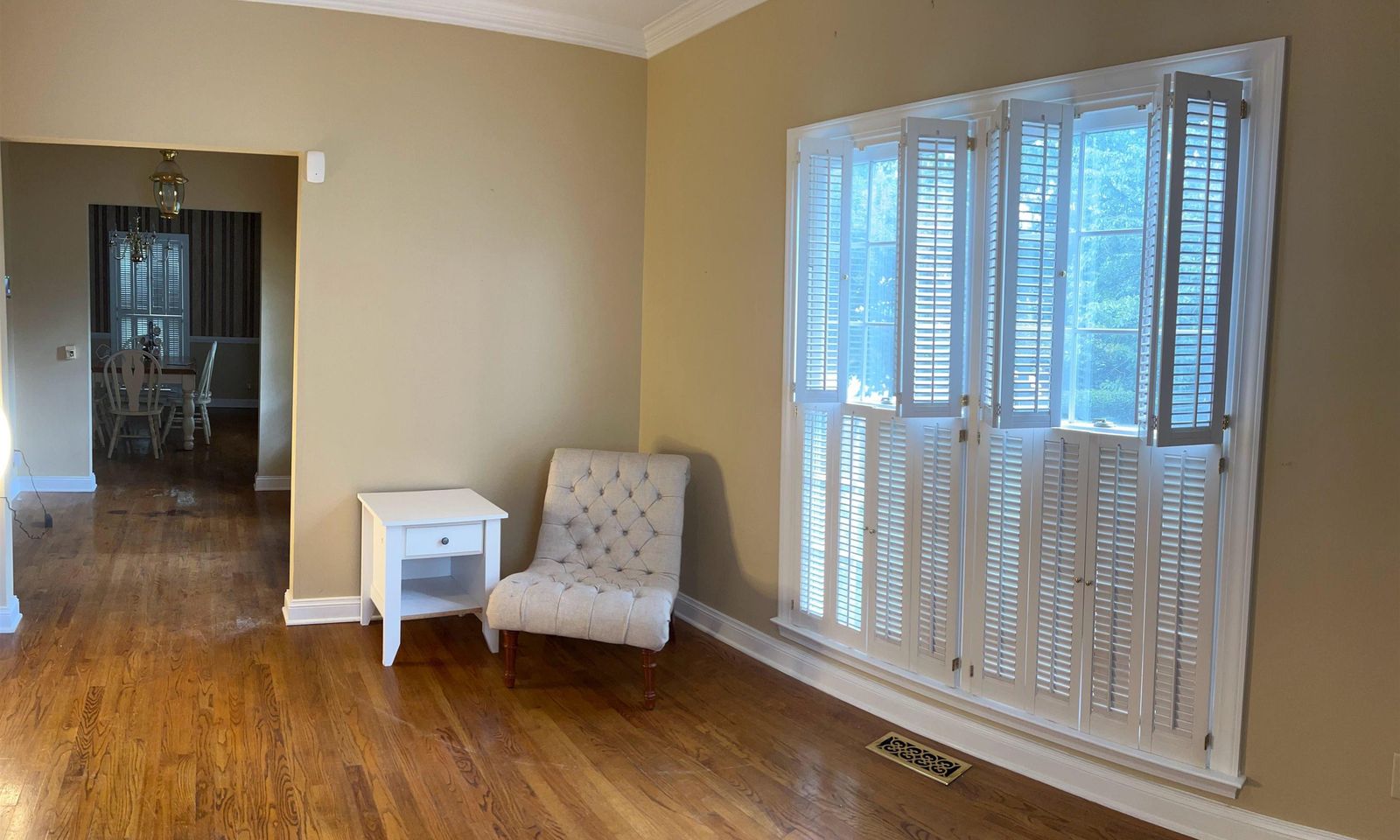 Property image 5 at 102 Ridge Road, Greenville, SC 29607