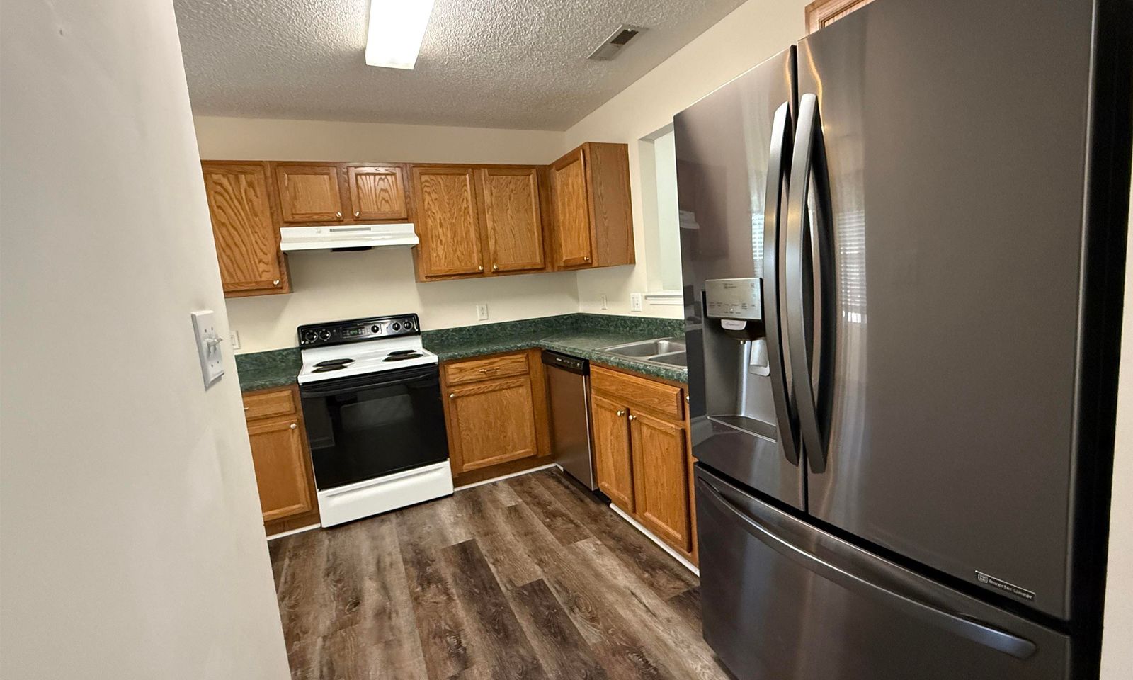 Property image 5 at 306 Woodruff Park Lane, Simpsonville, SC 29681