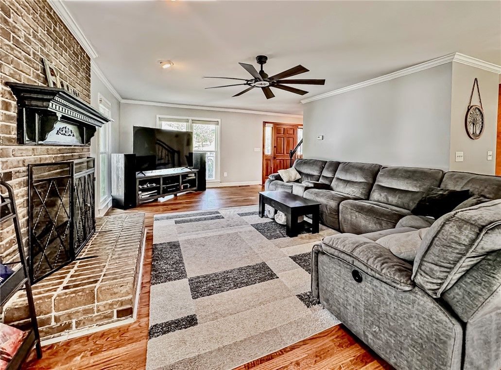 Property image 3 at 333 Monroe Drive, Piedmont, SC 29673