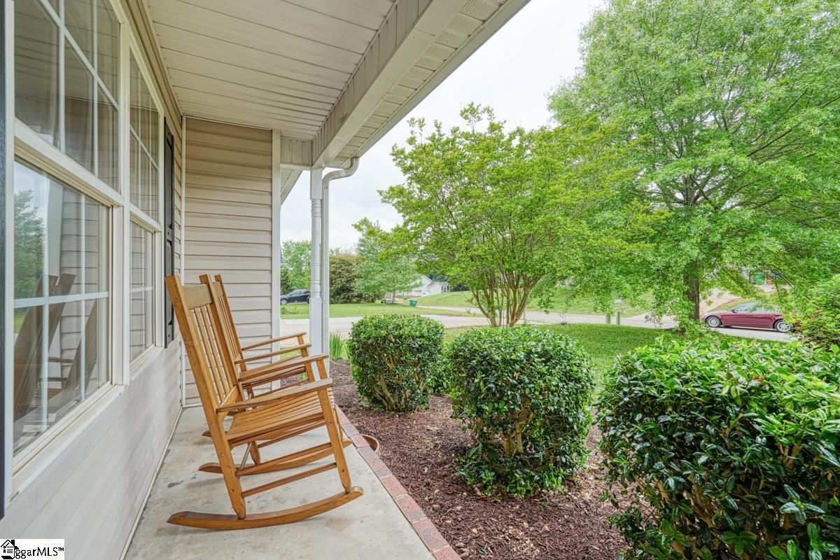 Property image 4 at 211 Queensbury Way, Spartanburg, SC 29302