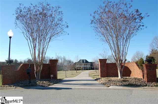 Property image 2 at 22 Jenkins Farm Way, Simpsonville, SC 29680
