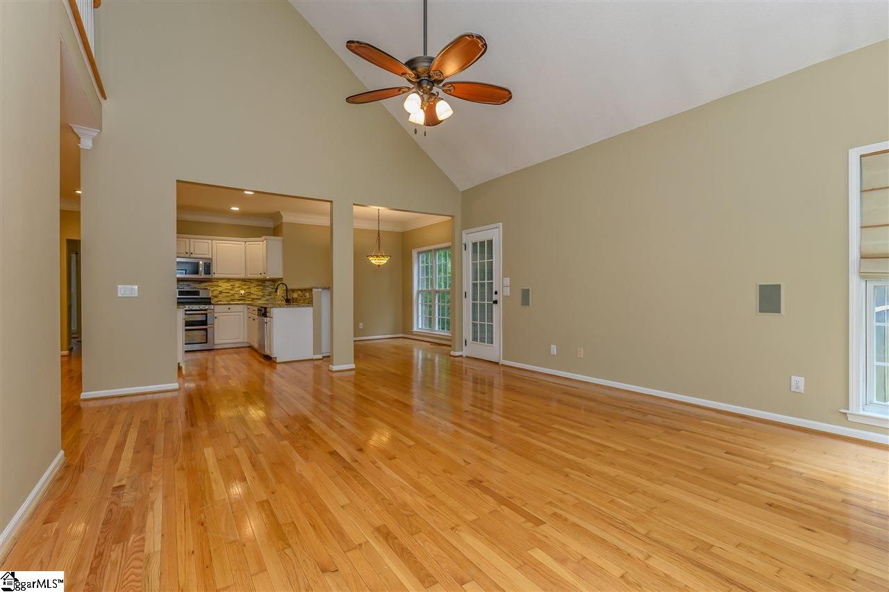 Property image 5 at 35 Summer Glen Drive, Simpsonville, SC 29681
