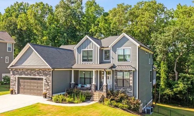507 Winding Slope Drive