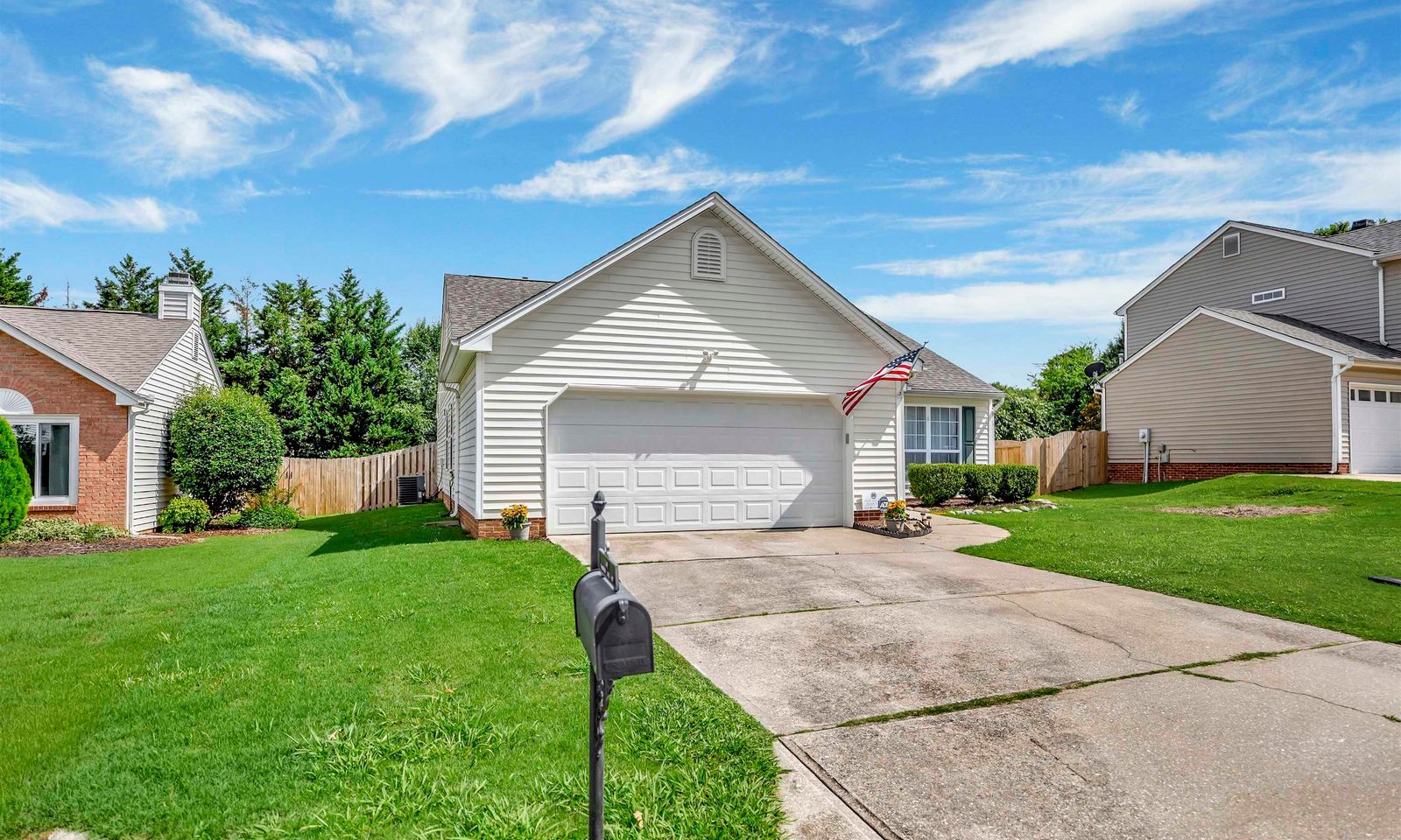 Property image 3 at 114 Fairview Lake Way, Simpsonville, SC 29680