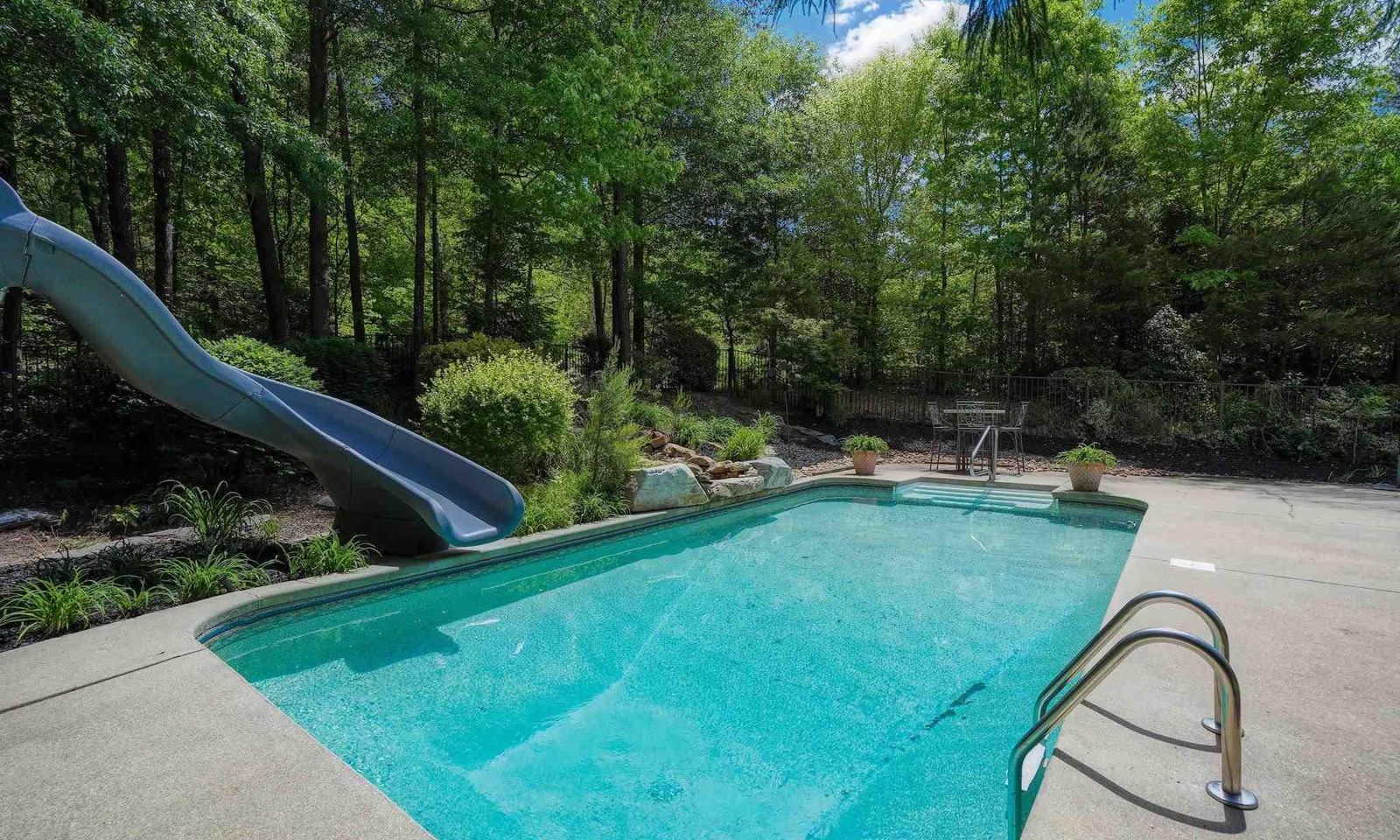 Property image 2 at 1219 Bradford Creek Lane, Taylors, SC 29687