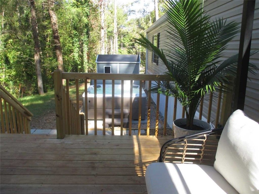 Property image 5 at 198 Mountain Trail, Martin, GA 30557