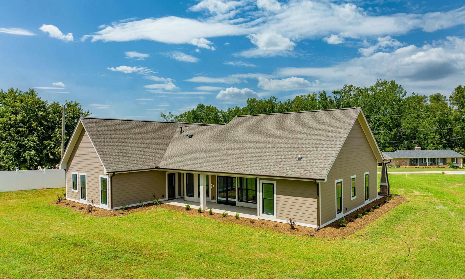 Property image 2 at 703 Ploma Drive, Seneca, SC 29678