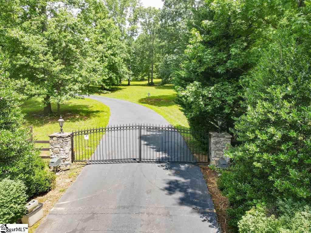 Property image 4 at 2000 Oak Grove Road, Landrum, SC 29356