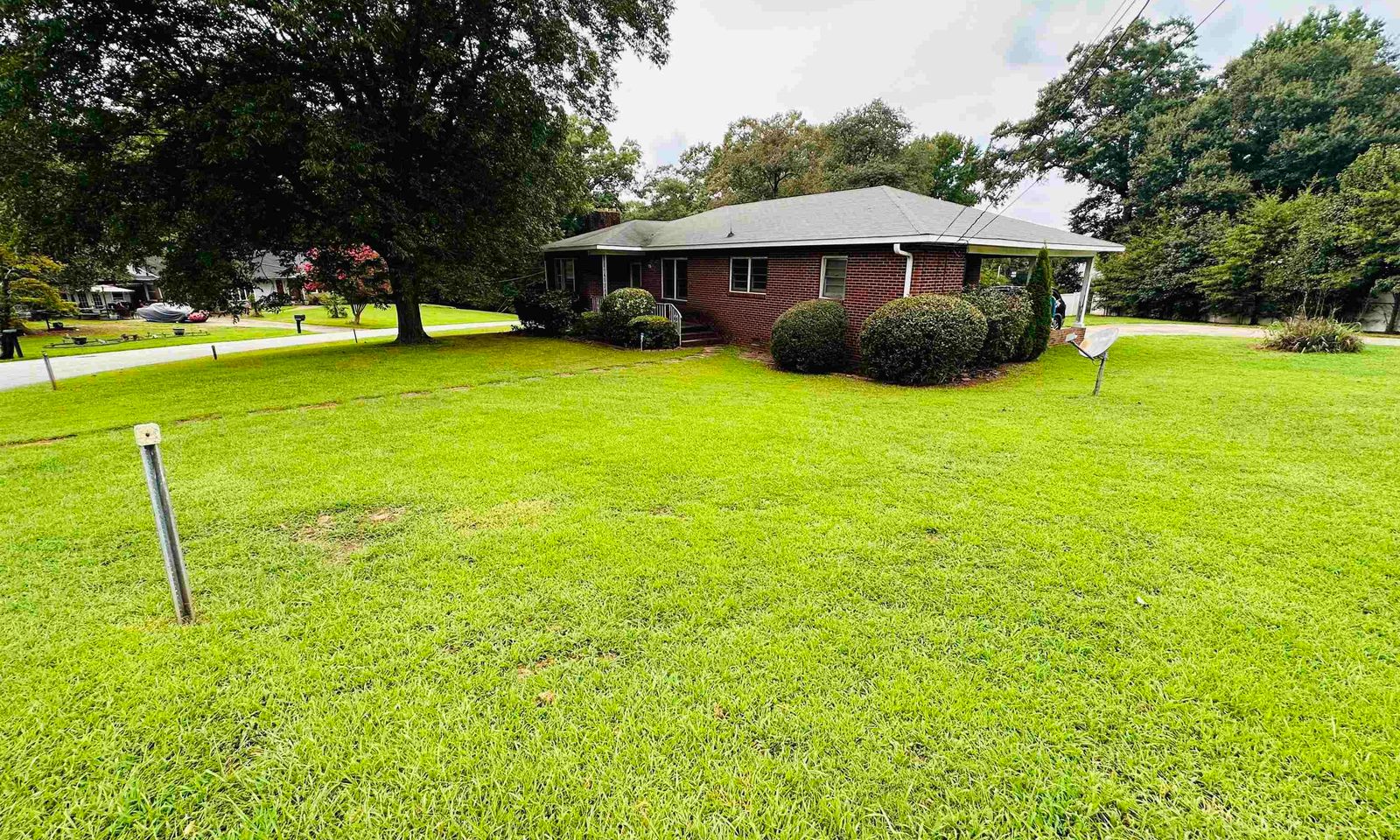Property image 3 at 111 Tanglewood Drive, Greenville, SC 29611