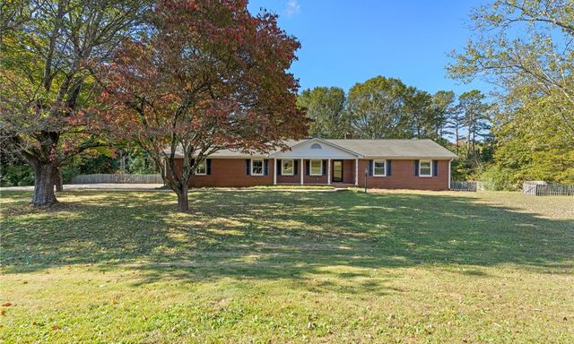 206 Blue Ridge Drive