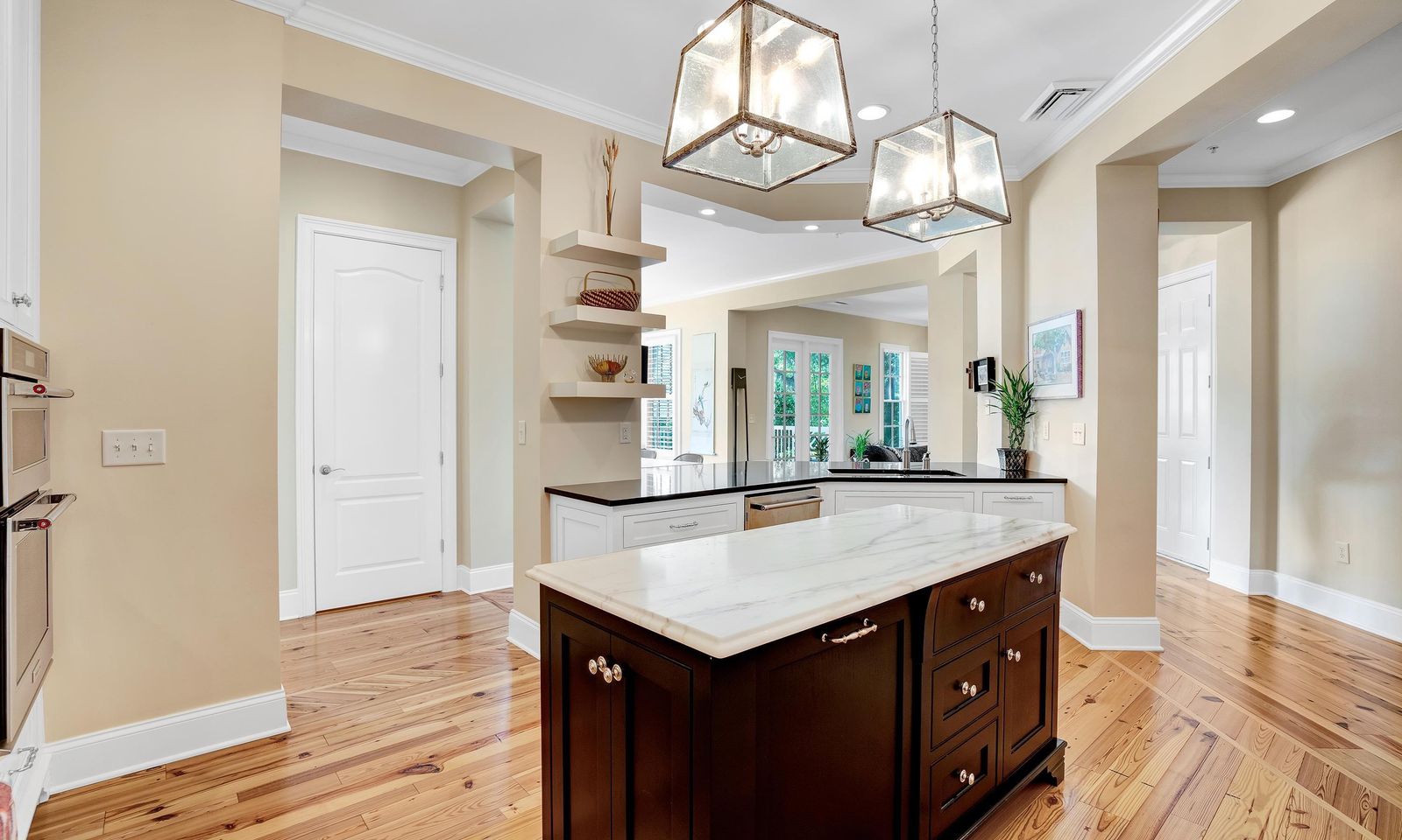 Property image 5 at 160 Ridgeland Drive, Greenville, SC 29601