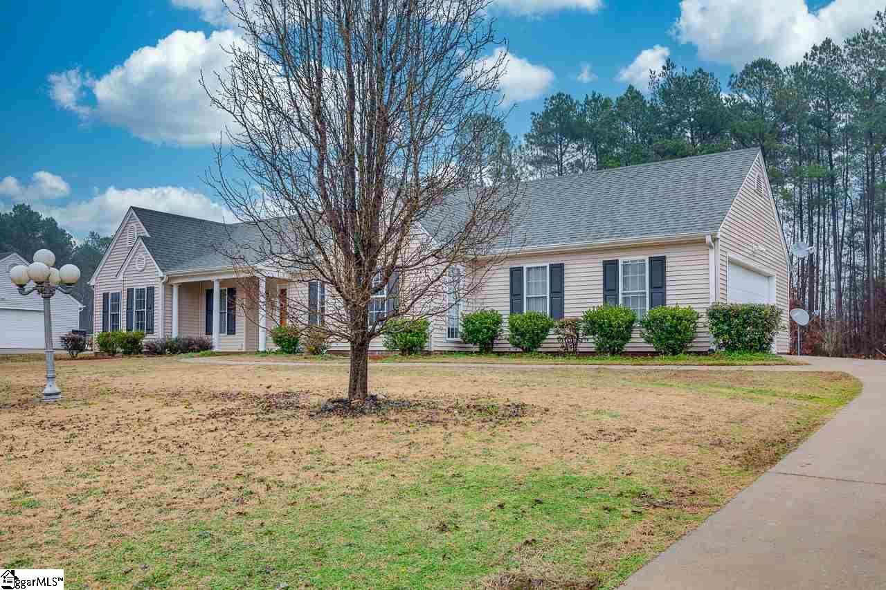 Property image 2 at 109 Irish Moss Drive, Williamston, SC 29697