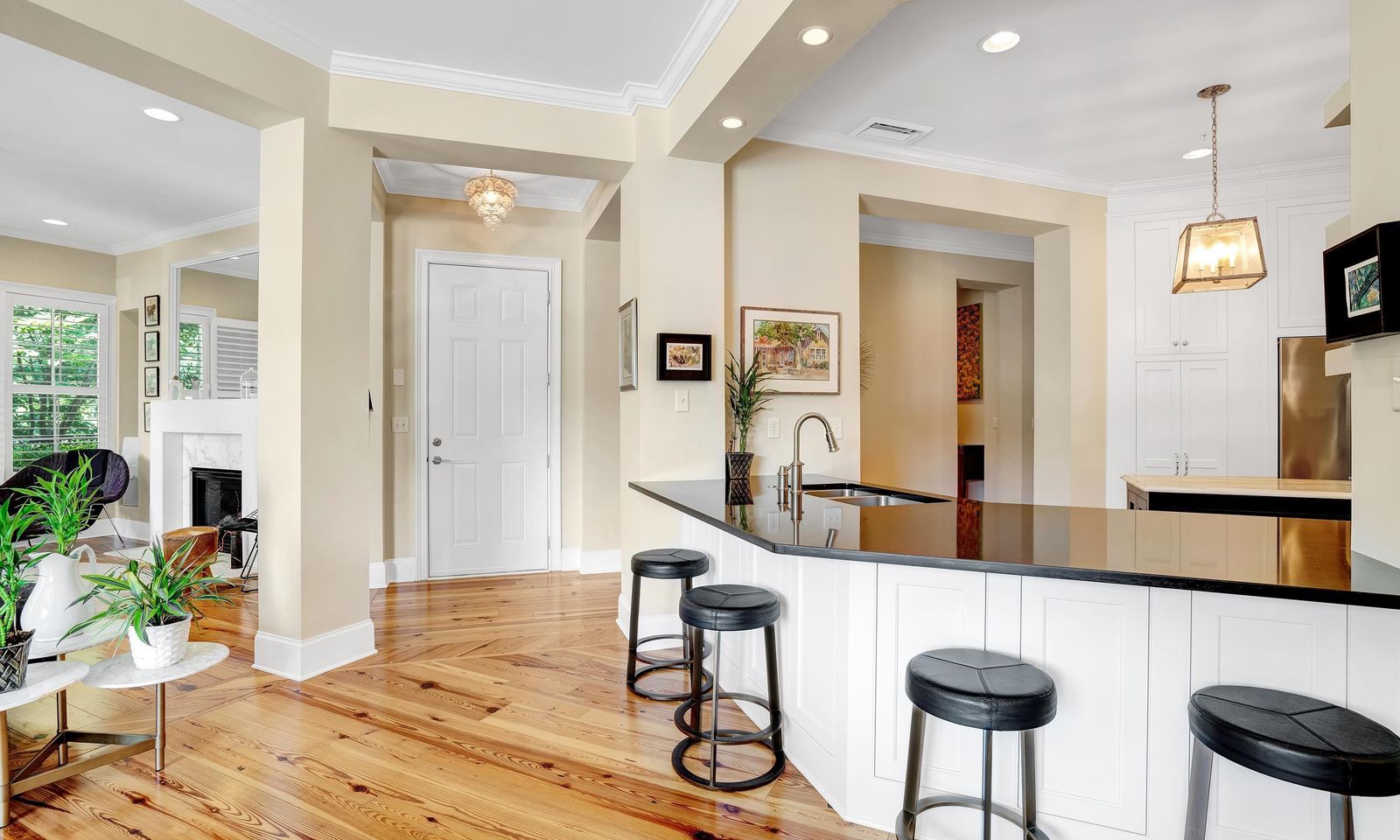 Property image 3 at 160 Ridgeland Drive, Greenville, SC 29601