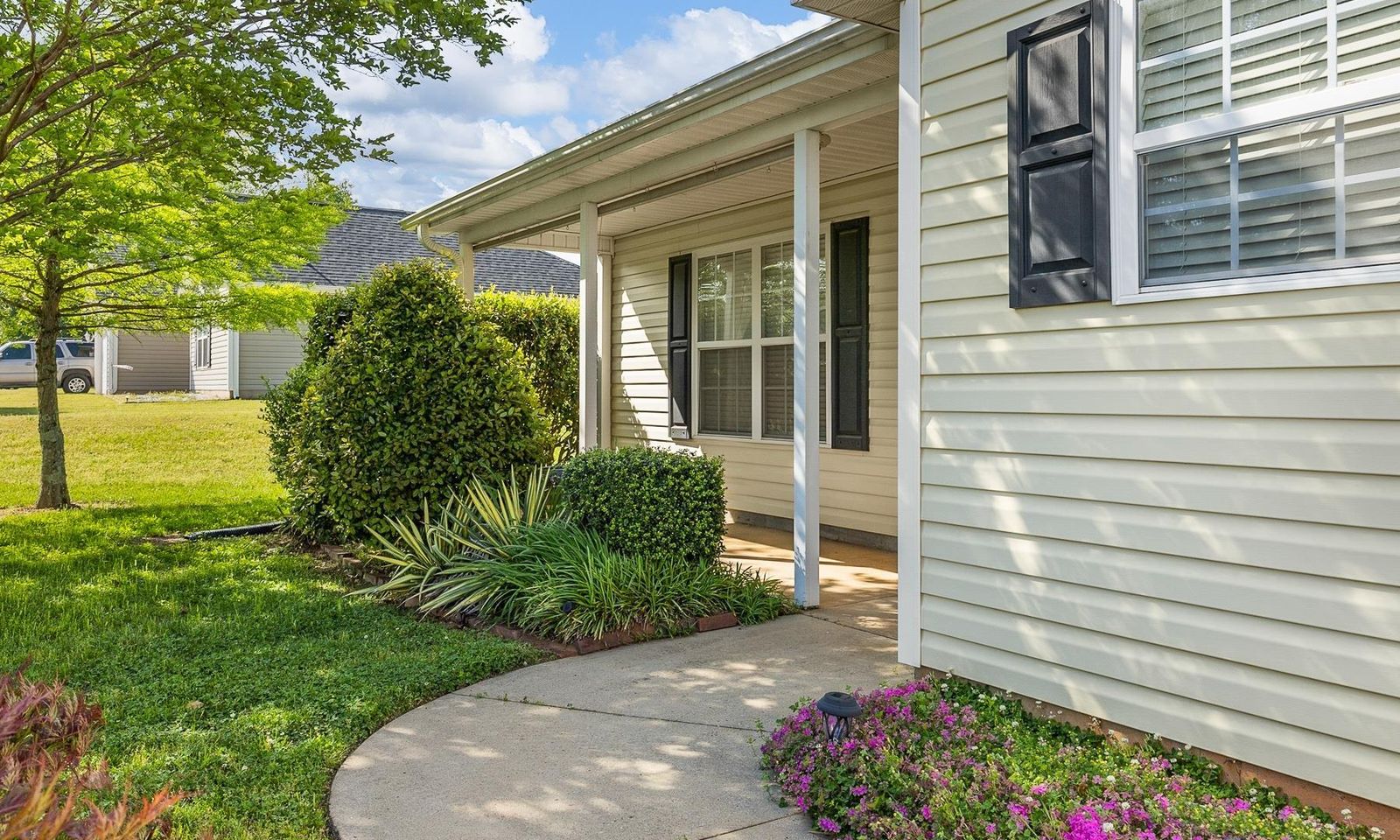Property image 5 at 307 Shadowfield Acre Drive, Duncan, SC 29334