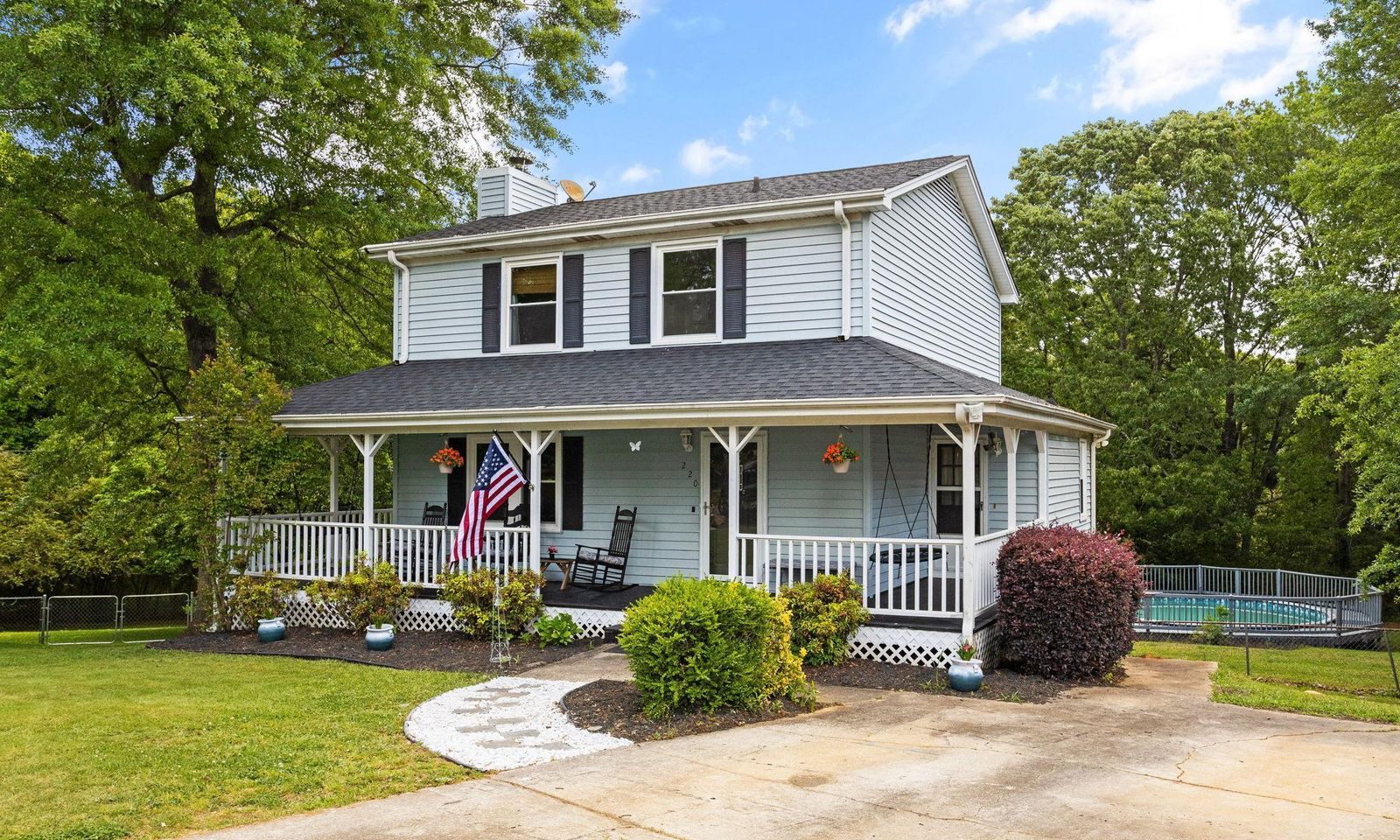 Property image 2 at 220 NEEDLES Drive, Simpsonville, SC 29680