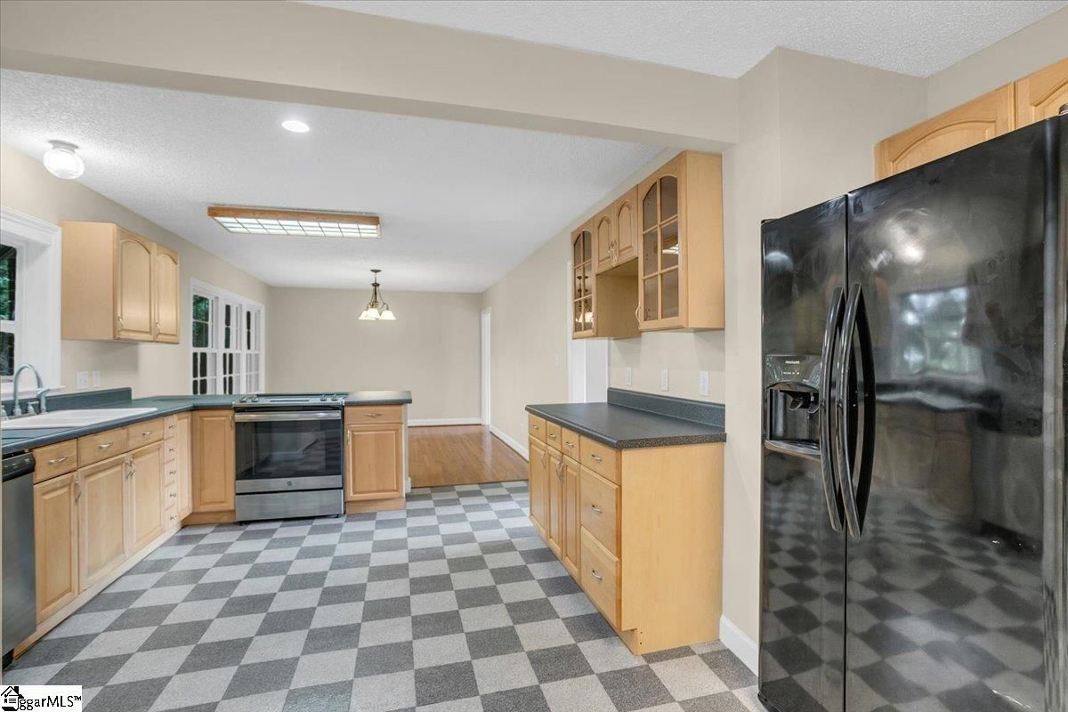 Property image 3 at 207 Forest Drive, Easley, SC 29642