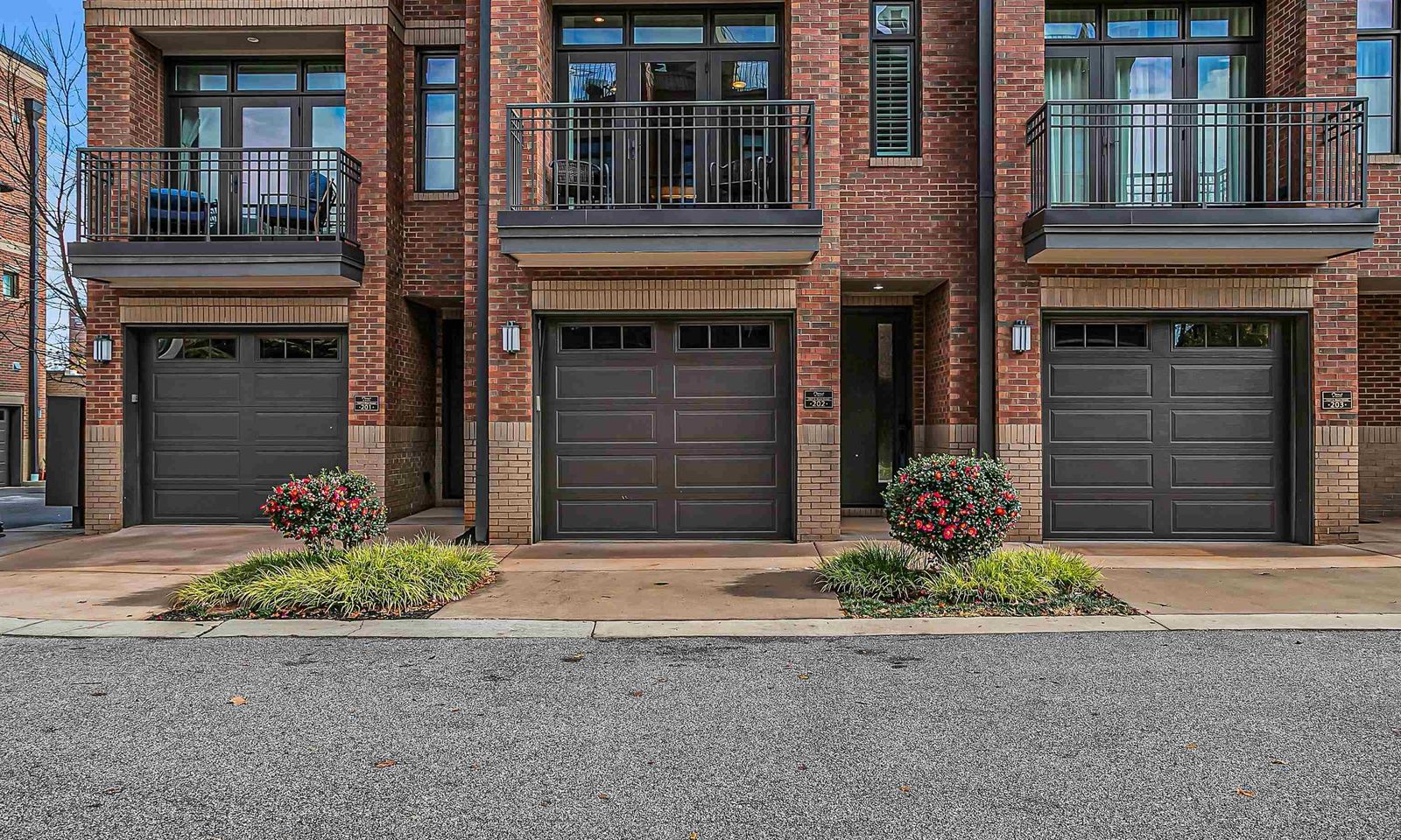 Main image of property at 1027 S Main Street, Greenville, SC 29601
