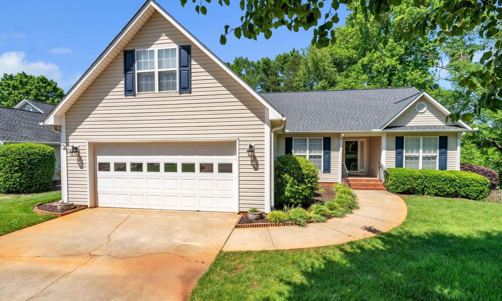 8 Pheasant Ridge Drive