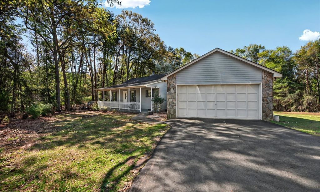 355 Peninsula Drive