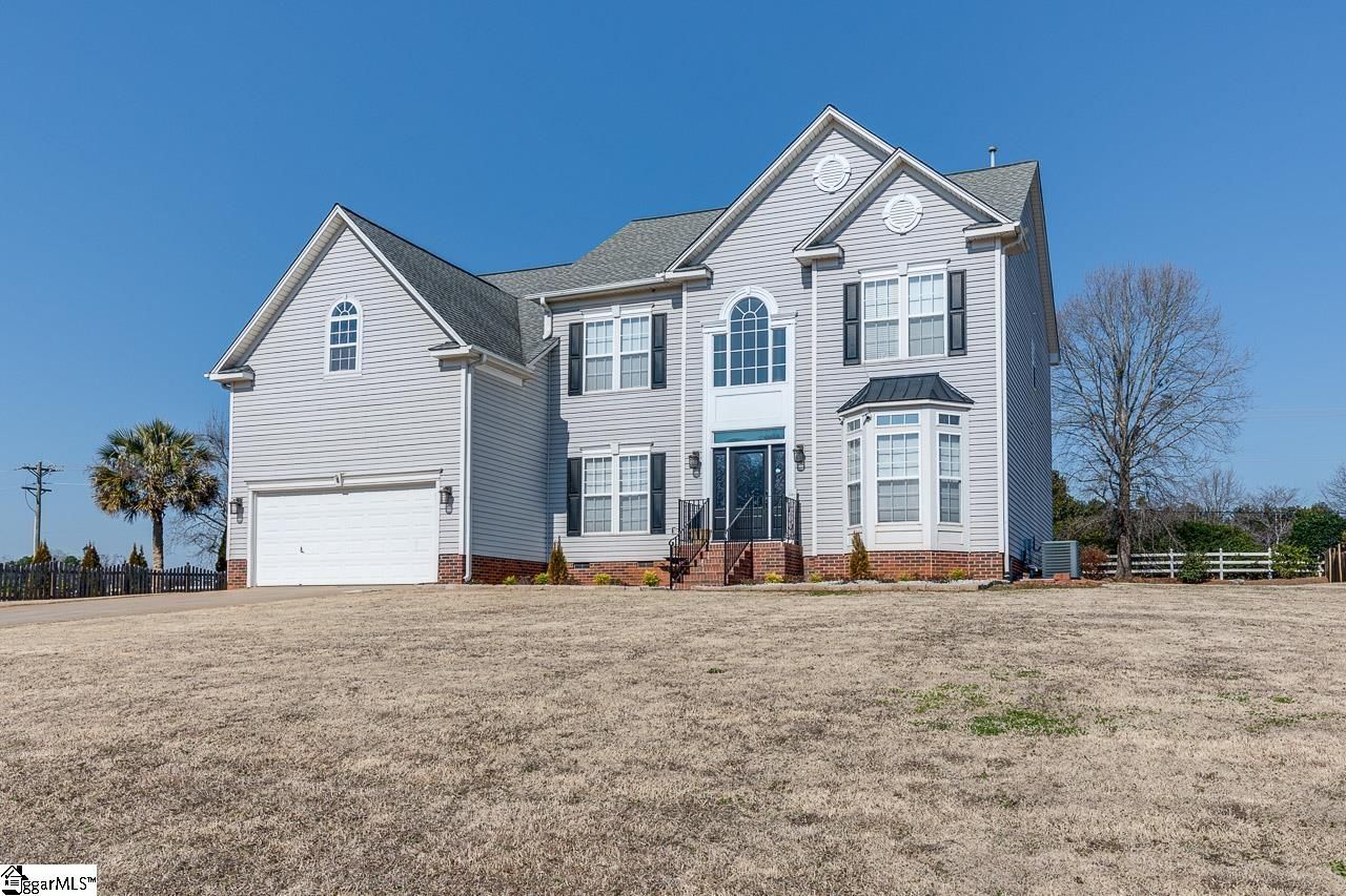 Property image 1 at 105 Carsons Pond Drive, Simpsonville, SC 29681