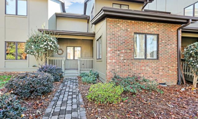 203 Ingleside Way